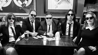 Reservoir Dawgs (90s) in Montauk